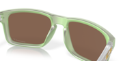 Holbrook™ - Dark Jade Opaline
