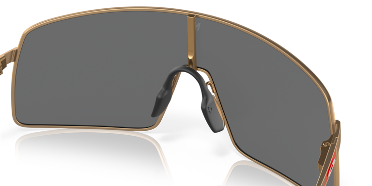 Sutro TI Patrick Mahomes II Collection - Matte Gold