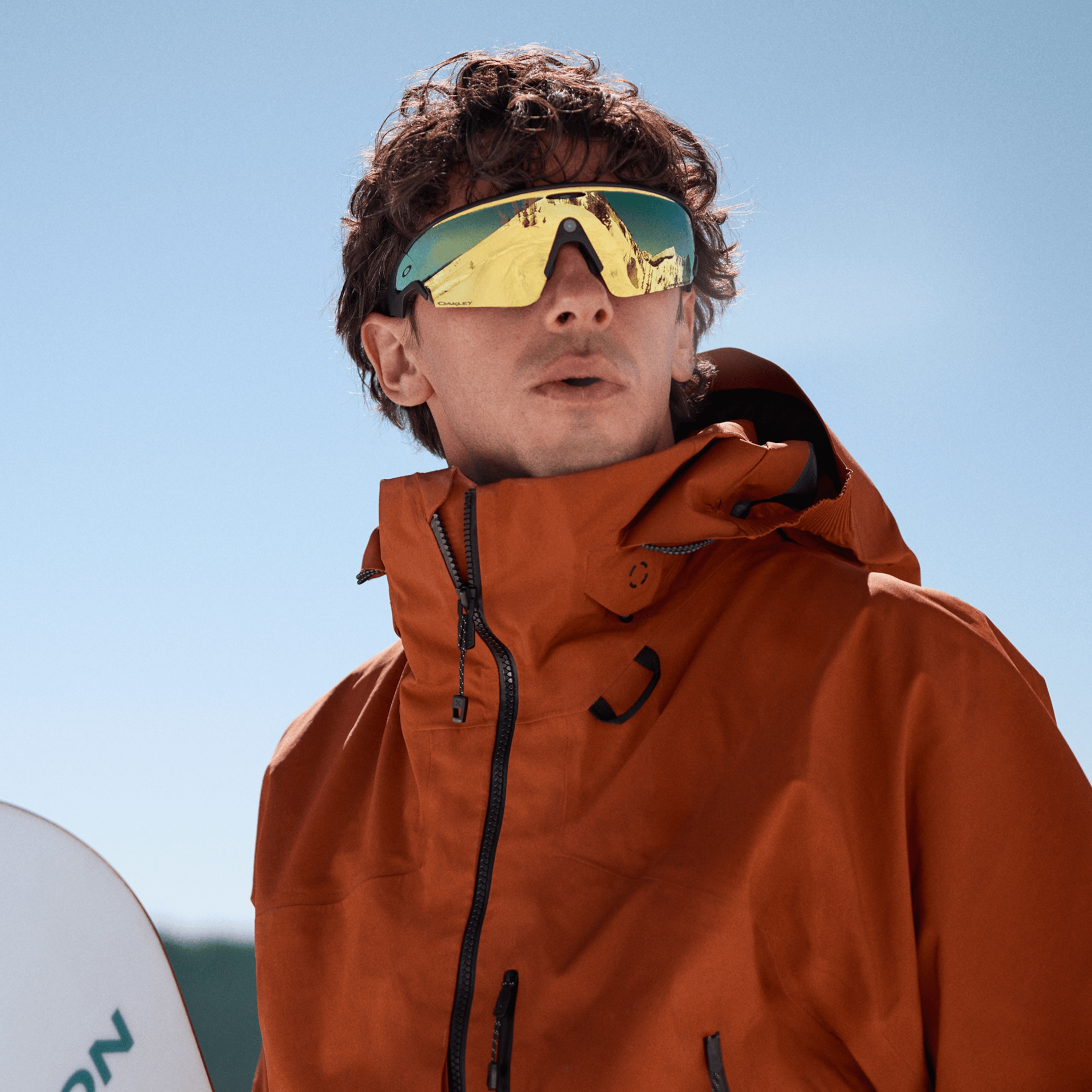 Oakley Meta Vanguard AI Glasses mit Black Gestell und Prizm 24K
