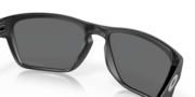 Sylas - Matte Black