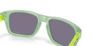 Holbrook™ XXS (Youth Fit) - Transparent Jade