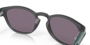 Latch™ (Low Bridge Fit) - Matte Carbon