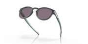 Latch™ - Matte Carbon