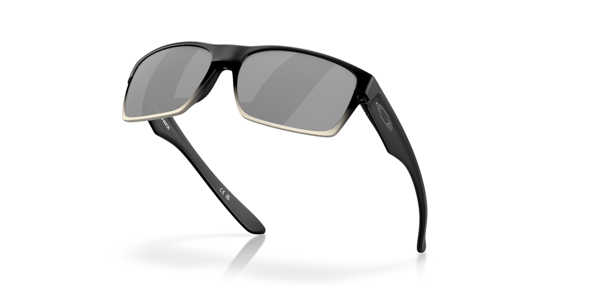 オークリー TwoFace™サングラス Matte BlackフレームとChrome Iridium