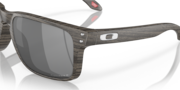 Holbrook™ XL - Woodgrain