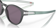 Latch™ - Matte Carbon