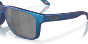 Holbrook™ XL - Matte Cyan/Blue Colorshift