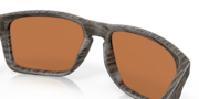 Holbrook™ XL - Woodgrain