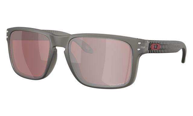 Holbrook™ Basecamp Collection