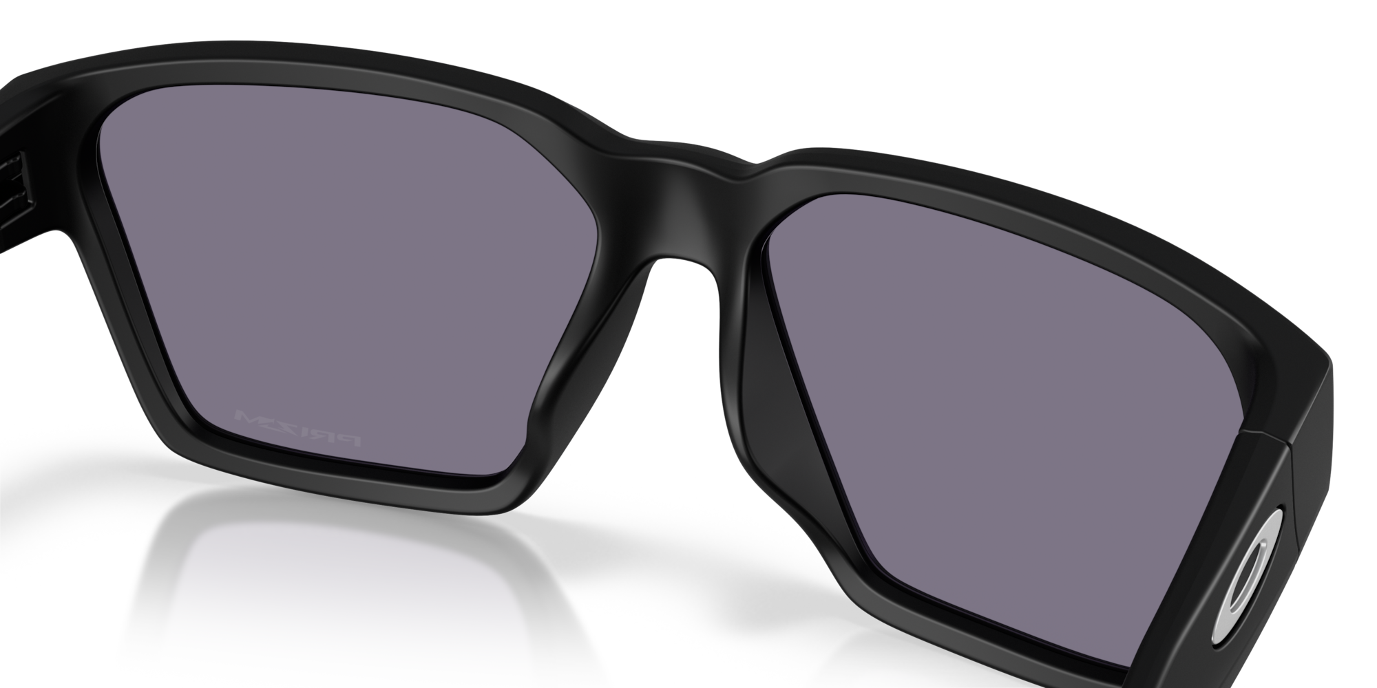 オークリー Brizaサングラス Matte BlackフレームとPrizm Greyレンズ