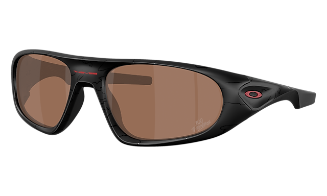 Neoforma 100 Thieves Collection