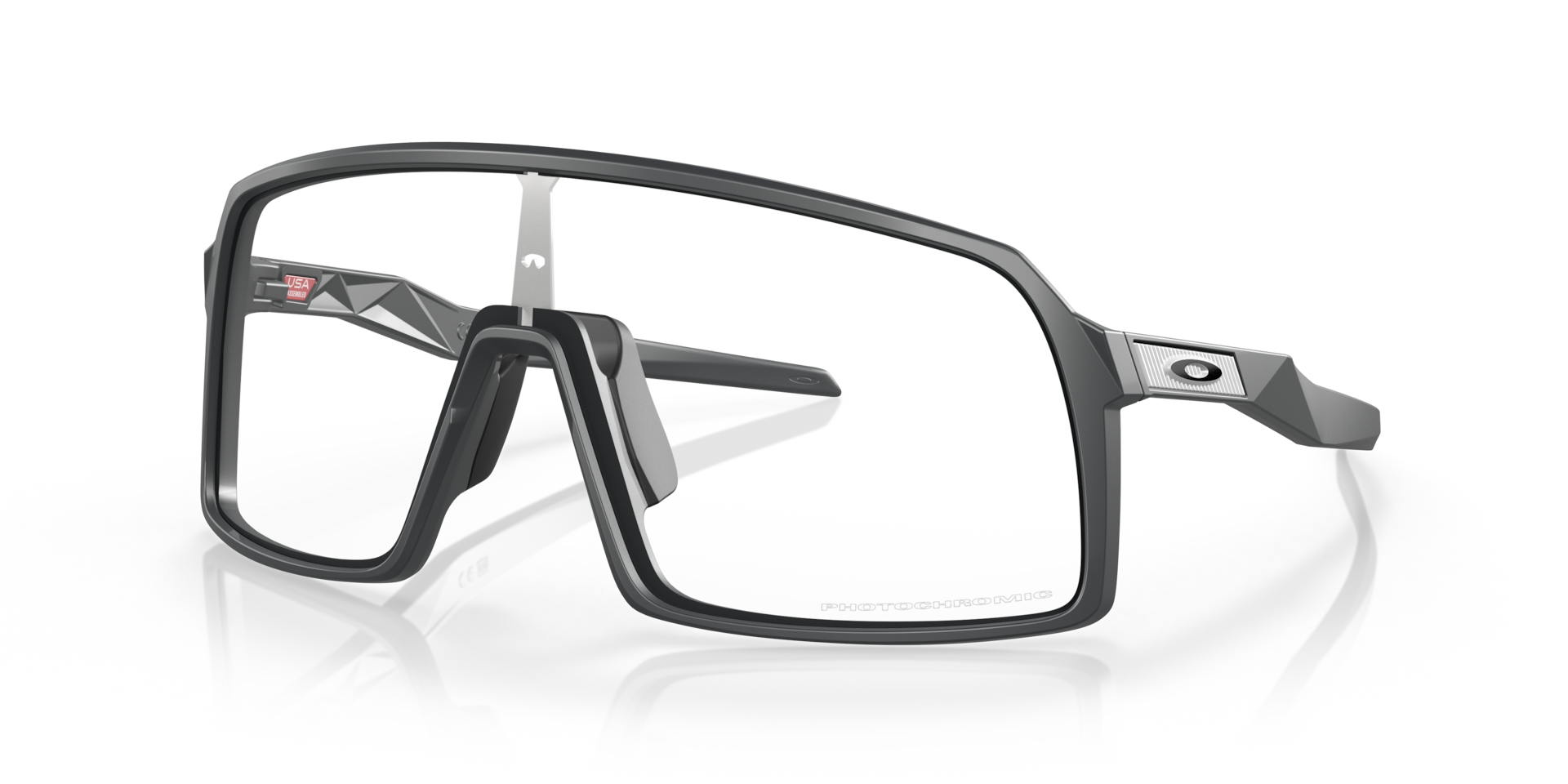 ［ビバ］Oakley Sutro サングラス クリアフレーム Sutro Clear to Black Iridium Photochromic Lenses, Matte Carbon