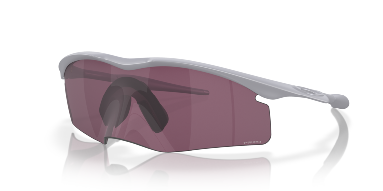 オークリー 13.11サングラス Matte FogフレームとPrizm Road Black 