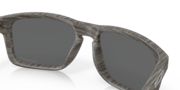 Holbrook™ - Woodgrain