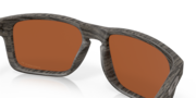 Holbrook™ - Woodgrain